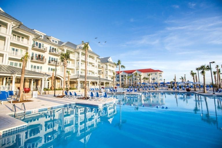 Beach-Club-Exterior-with-HS