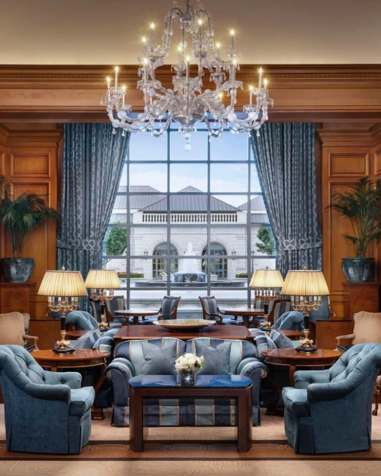 Grand America Hotel (1)